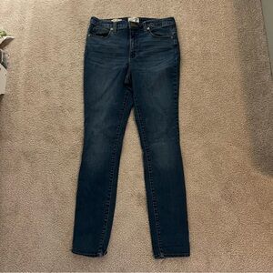 Universal Thread Dark Blue Skinny Jeans